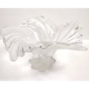Mikasa Of Germany Belle Epoque Swirl Frosted Glass Pedestal Centerpiece Bowl 12